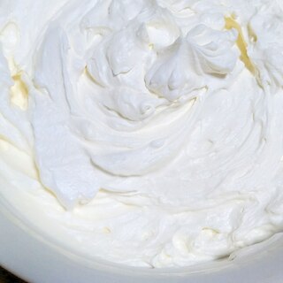 ホワイトチョコホイップクリーム